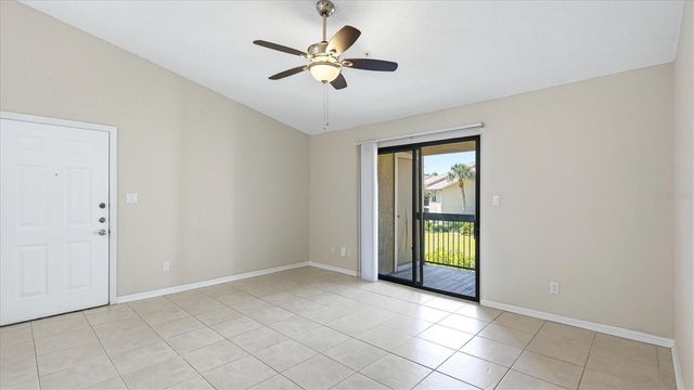 4033 CROCKERS LAKE BOULEVARD 28, Sarasota, FL 34238