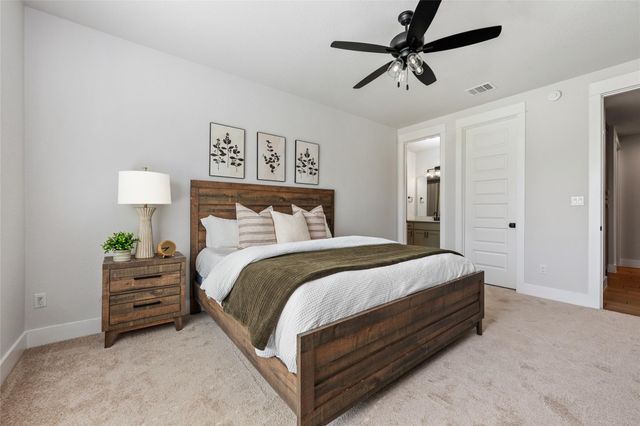 112 Honey Locust CV, Leander, TX 78641