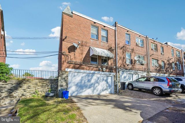 6844 MARSHALL RD, Upper Darby, PA 19082