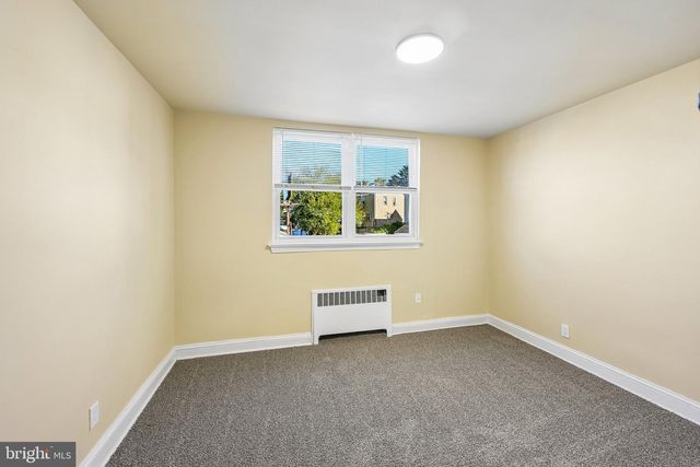 6844 MARSHALL RD, Upper Darby, PA 19082