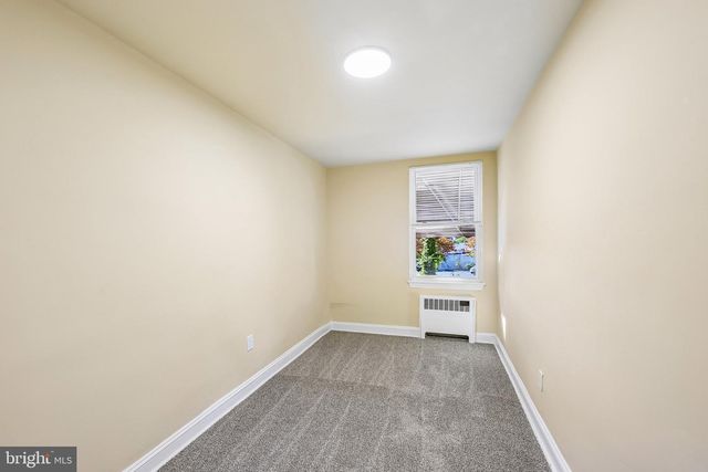 6844 MARSHALL RD, Upper Darby, PA 19082
