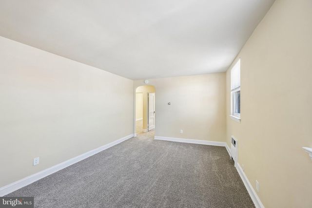 6844 MARSHALL RD, Upper Darby, PA 19082