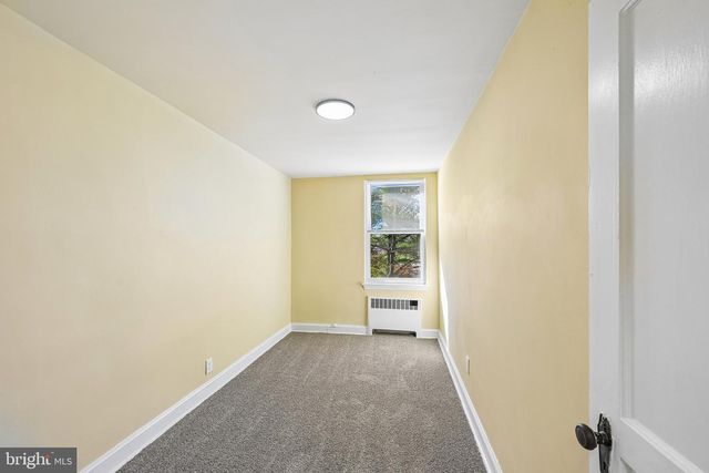 6844 MARSHALL RD, Upper Darby, PA 19082