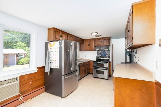 83 Norma Ave, Weymouth, MA 02188