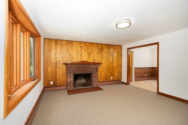 83 Norma Ave, Weymouth, MA 02188