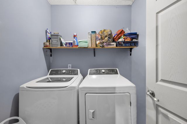 106 Kristen Dr, Lafayette, TN 37083