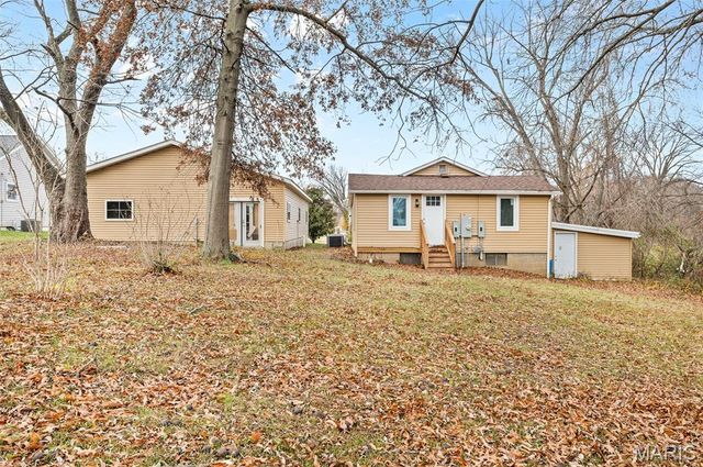 740 Home Avenue, Edwardsville, IL 62025