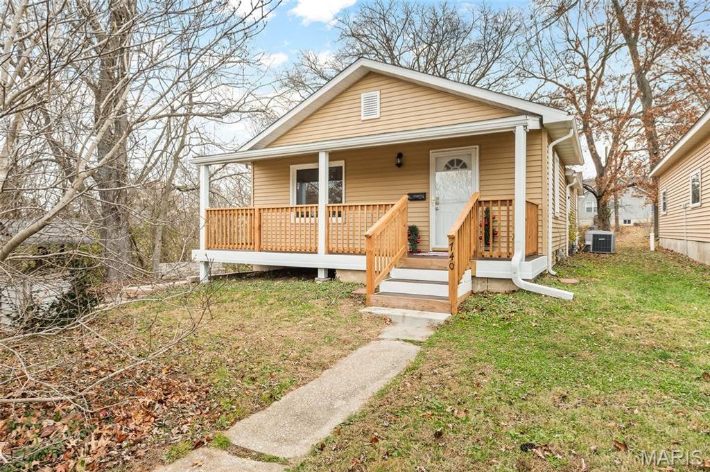 740 Home Avenue, Edwardsville, IL 62025