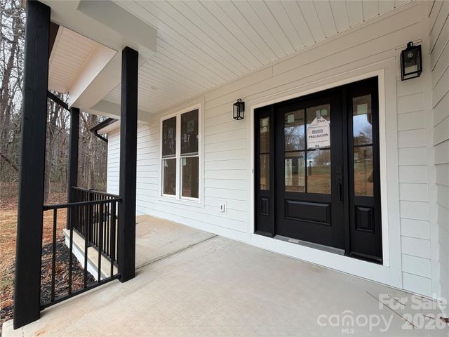 487 S 8th Avenue, Maiden, NC 28650