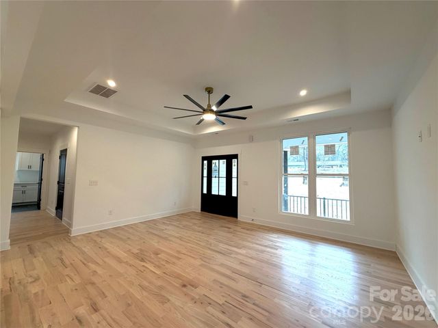 487 S 8th Avenue, Maiden, NC 28650