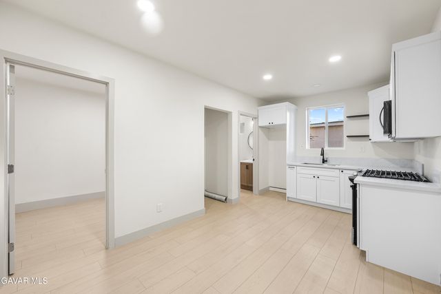 1814 E Avenue Q-11, Palmdale, CA 93550