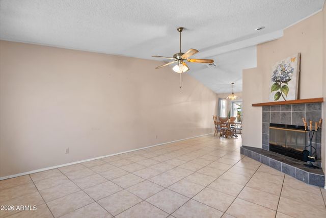 14607 N 40TH Place, Phoenix, AZ 85032