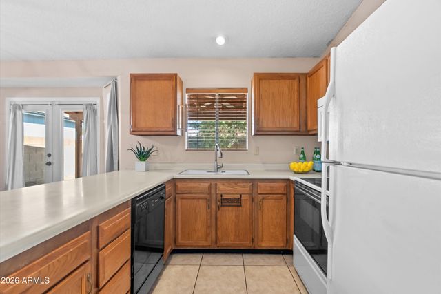 14607 N 40TH Place, Phoenix, AZ 85032