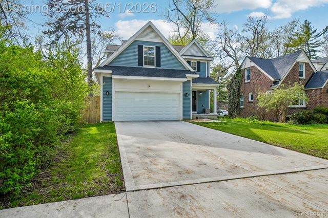 340 Dover Road, Waterford Charter Township, MI 48328