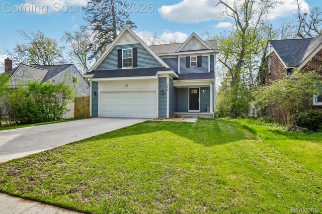 340 Dover Road, Waterford Charter Township, MI 48328