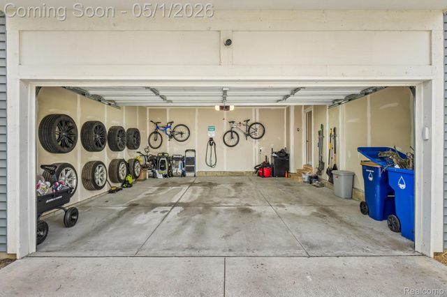 340 Dover Road, Waterford Charter Township, MI 48328