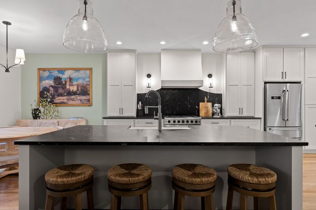 3520 Sweetshrub Way, Signal Mountain, TN 37377