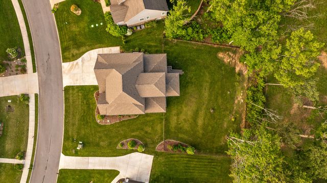 3520 Sweetshrub Way, Signal Mountain, TN 37377