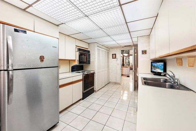 10175 Collins Ave 603, Bal Harbour, FL 33154