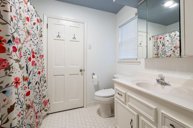 1412 N Hughes Street, Little Rock, AR 72207