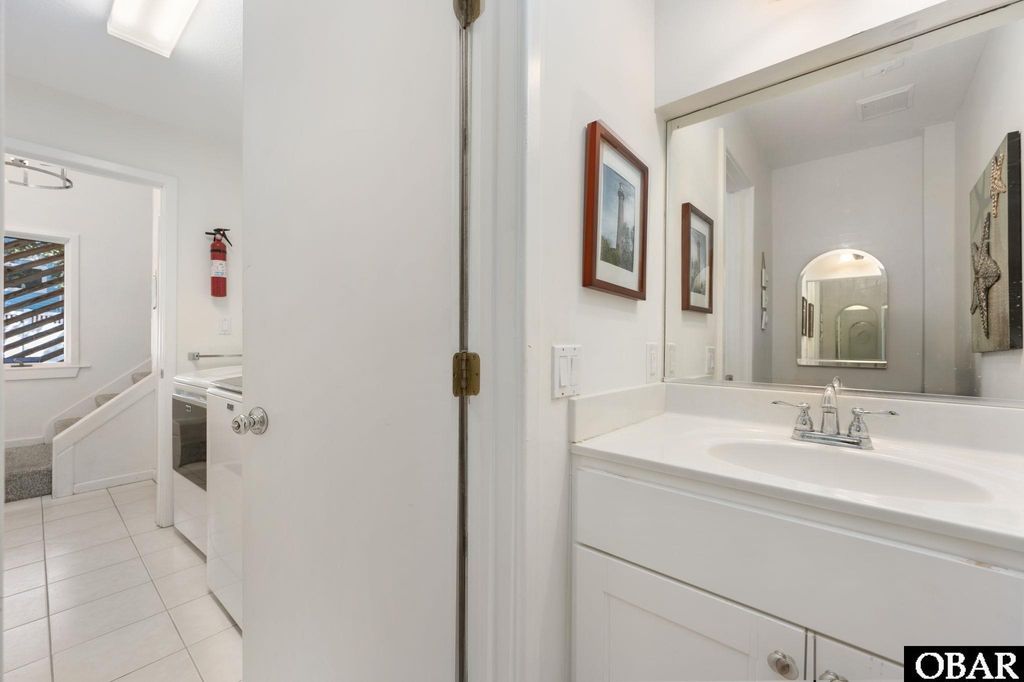 Image 23 of property listing at 1138 Morris Drive Lot 722, Corolla, NC 27927