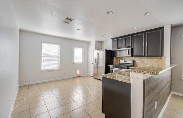 6806 Brimridge Lane, Houston, TX 77048