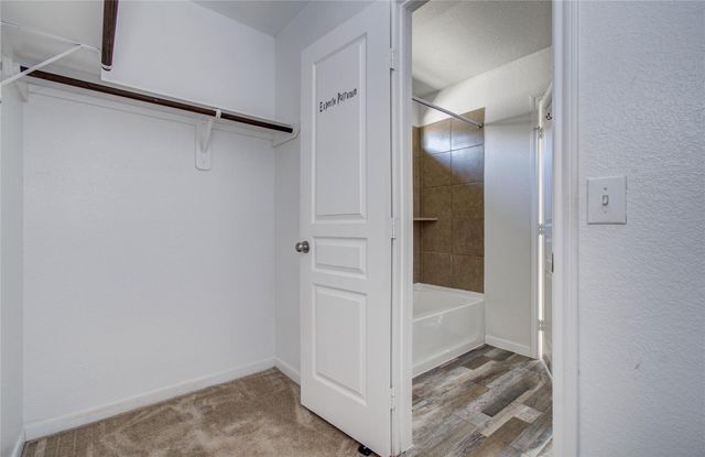 6806 Brimridge Lane, Houston, TX 77048