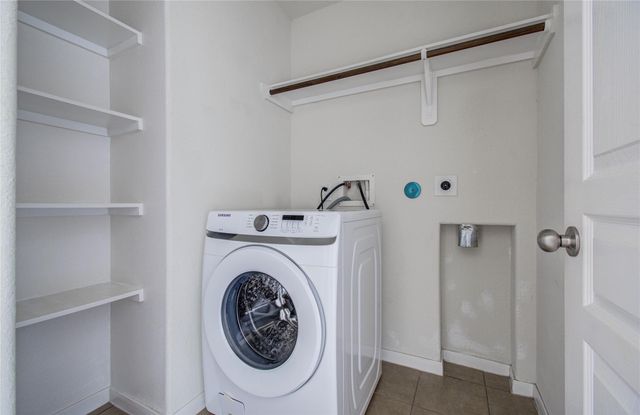 6806 Brimridge Lane, Houston, TX 77048