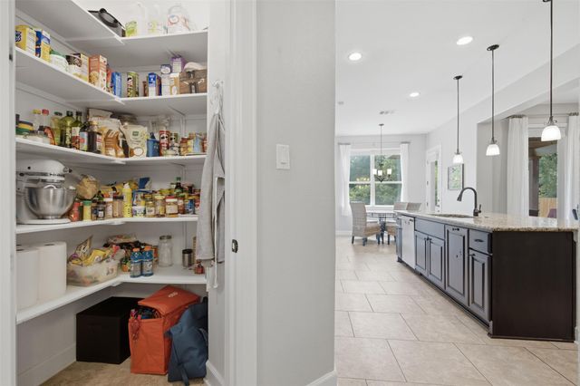 2705 San Milan PASS, Round Rock, TX 78665