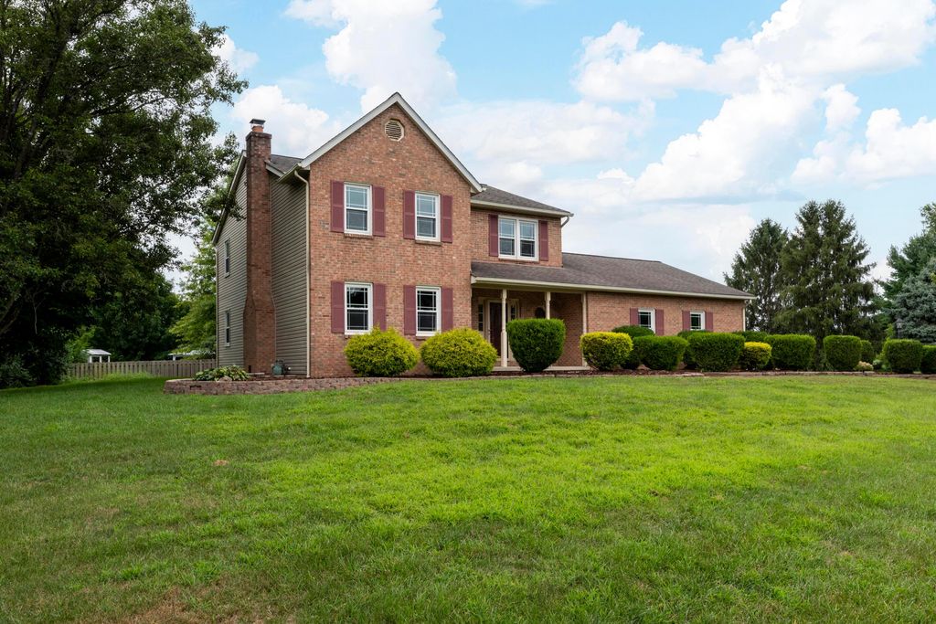 11125 Huntington Way NW, Pickerington, OH 43147