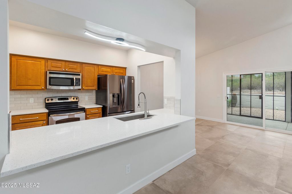 7413 E Wandering Road, Tucson, AZ 85750