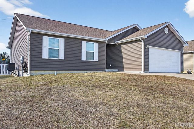 141 Rockford Drive, Troy, MO 63379