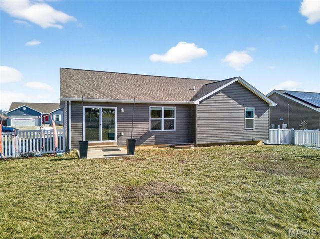 141 Rockford Drive, Troy, MO 63379