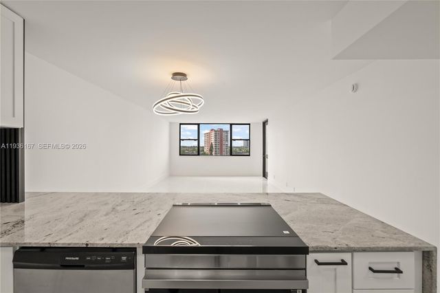 3180 S Ocean Dr 717, Hallandale Beach, FL 33009