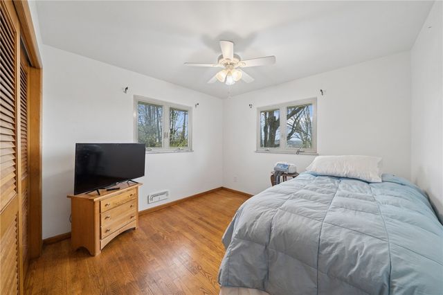 204 LIBERTY, Rostraver, PA 15012