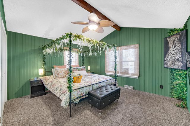 5027 E Woodland Drive, Knox, IN 46534