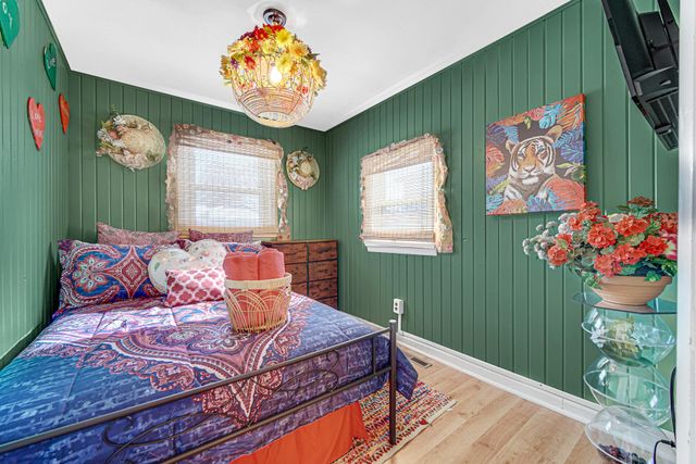 5027 E Woodland Drive, Knox, IN 46534