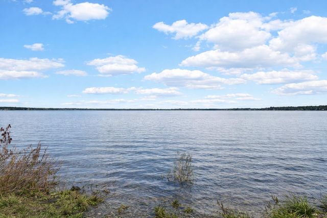 5027 E Woodland Drive, Knox, IN 46534