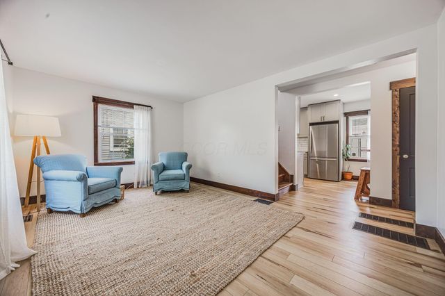1829 Surrey Place, Columbus, OH 43219