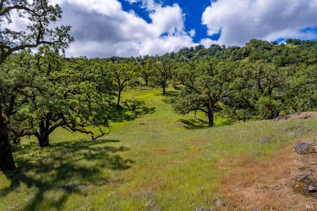 15890 Yorkville Ranch Rd, Yorkville, CA 95494