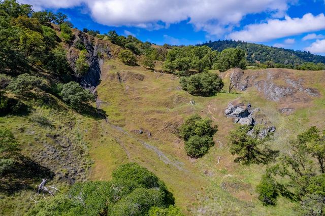 15890 Yorkville Ranch Rd, Yorkville, CA 95494