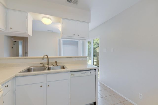 12603 Teague TRL B, Austin, TX 78729