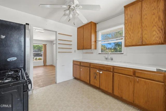 208 W Oak View Avenue, Oak View, CA 93022