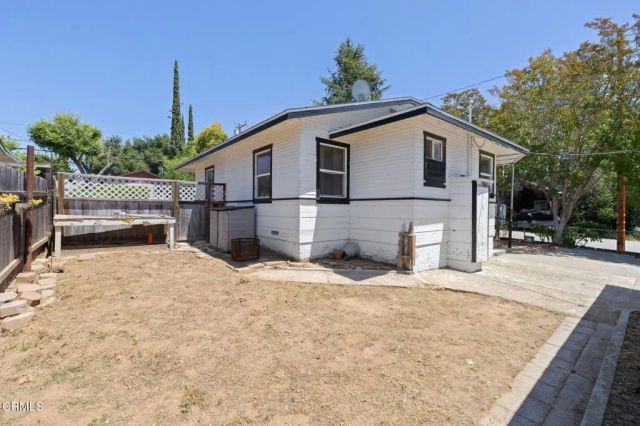 208 W Oak View Avenue, Oak View, CA 93022