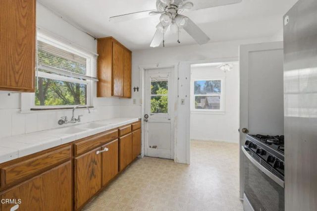 208 W Oak View Avenue, Oak View, CA 93022