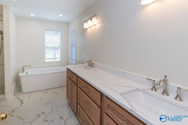 1314 Briar Hollow Trail SE, Huntsville, AL 35802