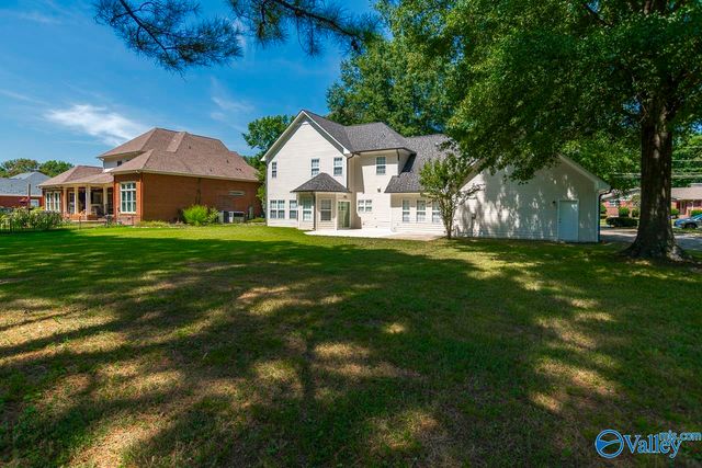 1314 Briar Hollow Trail SE, Huntsville, AL 35802