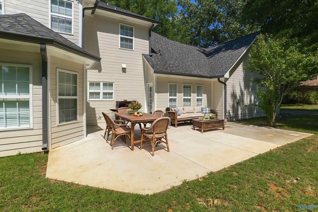 1314 Briar Hollow Trail SE, Huntsville, AL 35802
