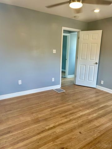 1613 Wyoming Avenue, Cincinnati, OH 45205