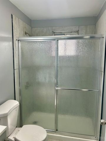 1613 Wyoming Avenue, Cincinnati, OH 45205